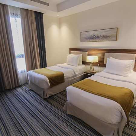 Friesian Hotel Suites 吉达 外观 照片
